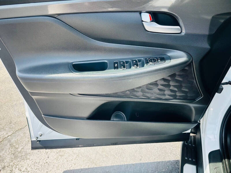 2022 Hyundai Santa Fe XRT