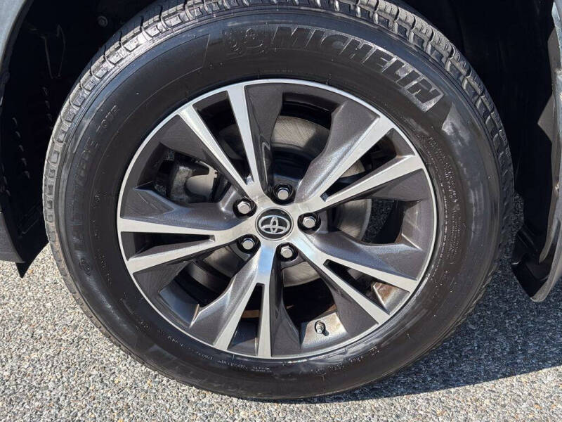2019 Toyota Highlander LE Plus