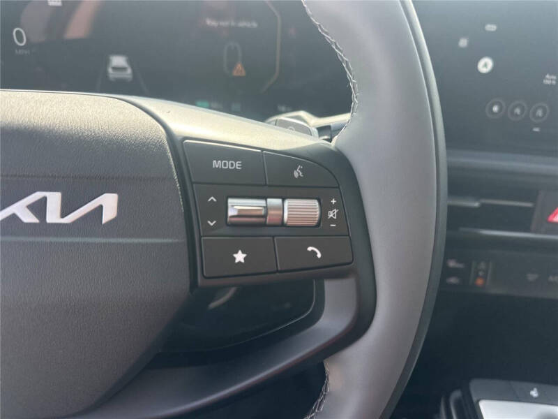 2025 Kia EV6 Light Long Range