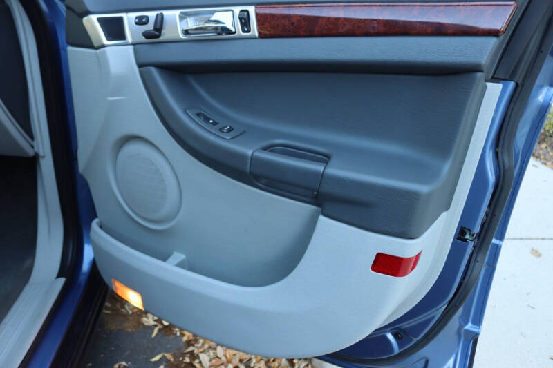 2007 Chrysler Pacifica Touring
