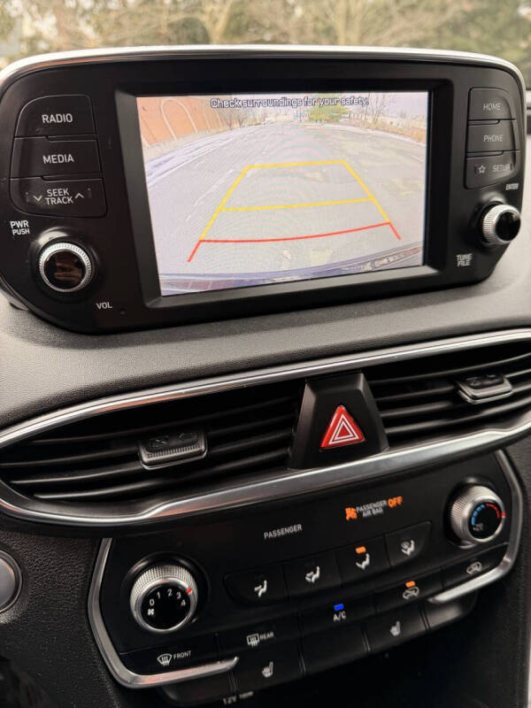 2019 Hyundai Santa Fe SEL 2.4L