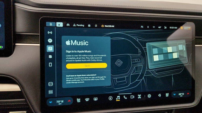 2023 Rivian R1S Adventure