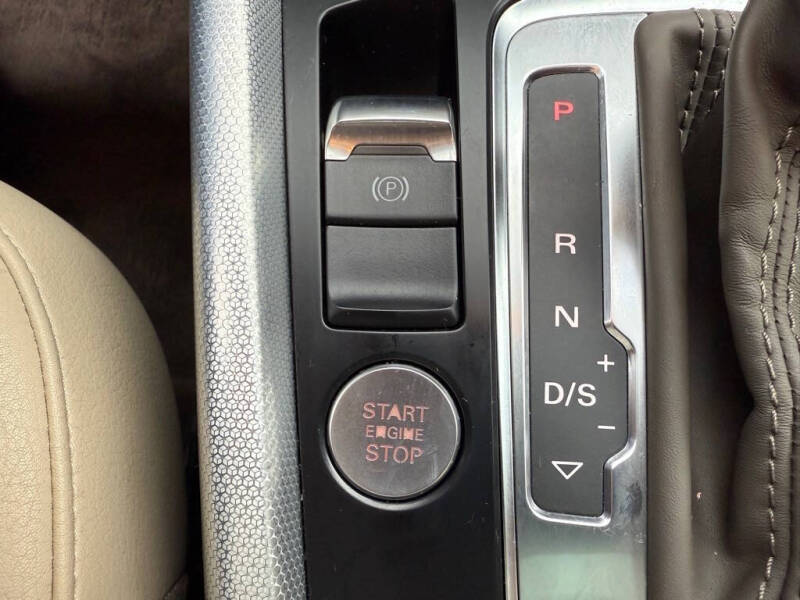 2013 Audi Q5 2.0T quattro Premium Plus