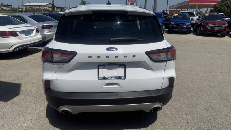 2022 Ford Escape S