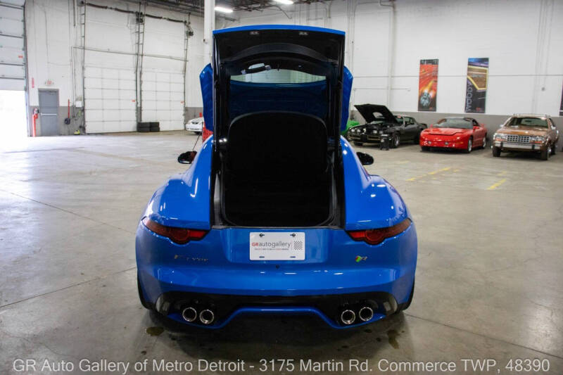 2020 Jaguar F-TYPE R