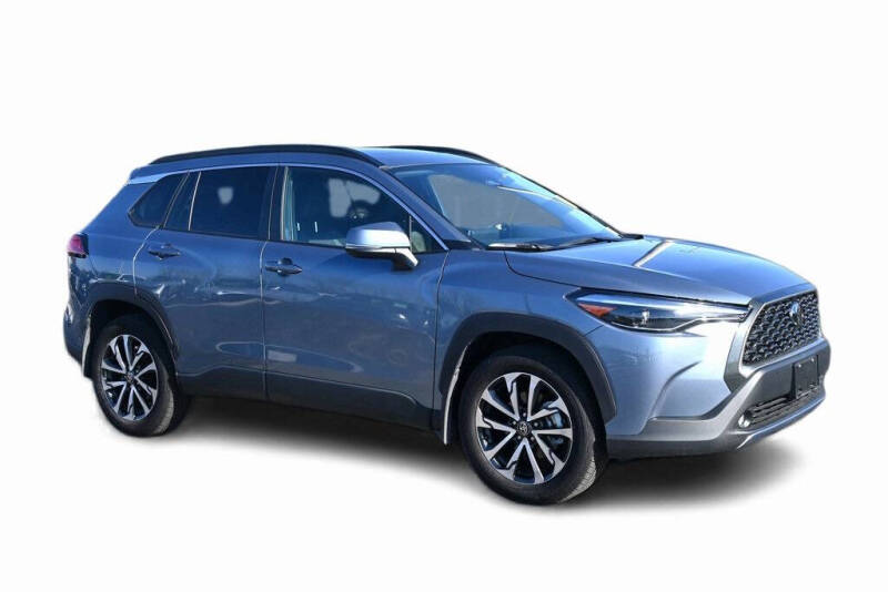 2024 Toyota Corolla Cross XLE