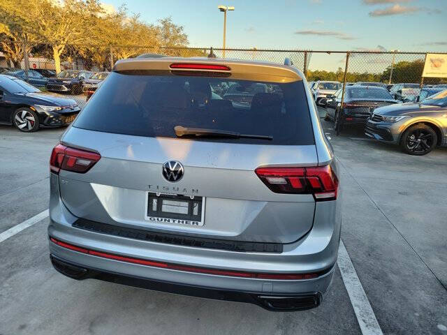 2023 Volkswagen Tiguan SE R-Line Black