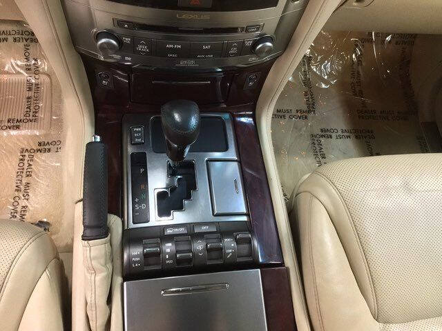 2011 Lexus LX 570