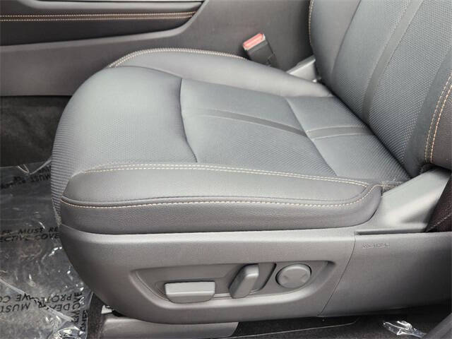 2025 Mazda CX-70 Plug-in Hybrid Premium