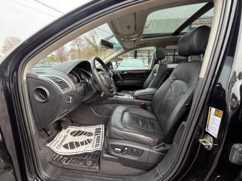 2011 Audi Q7 3.0T quattro Premium Plus