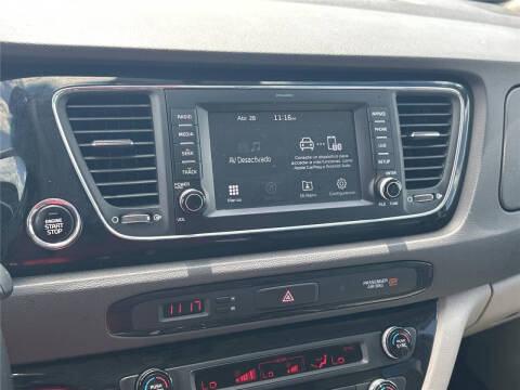 2017 Kia Sedona EX