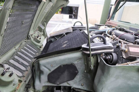 2018 AM General Hummer