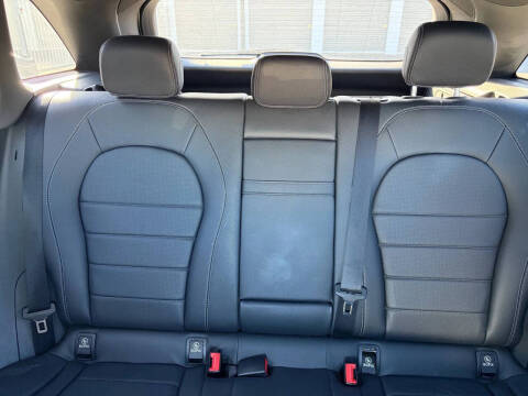 2017 Mercedes-Benz GLC GLC 300