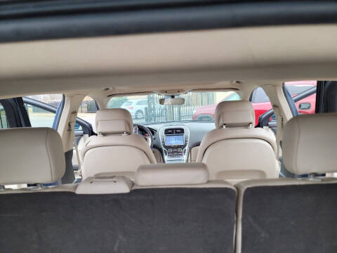 2019 Lincoln Nautilus Reserve