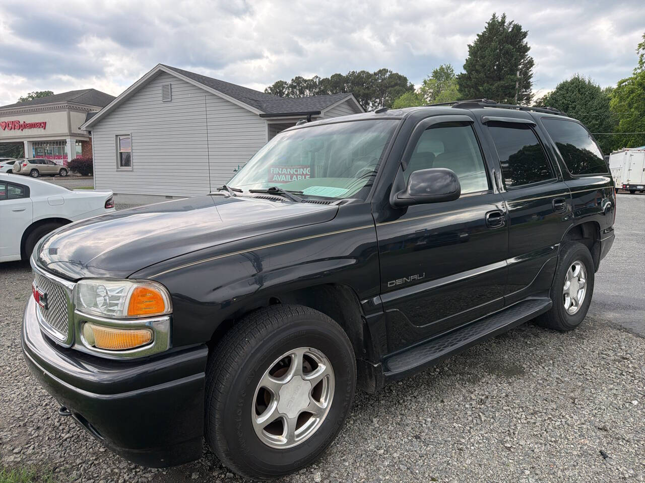 Black 2003 GMC Yukon Denali AWD Denali 4dr SUV 1
