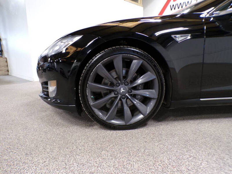 2013 Tesla Model S Performance