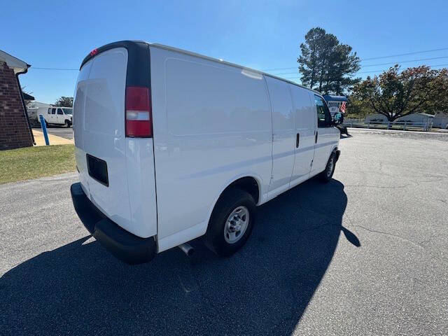 2017 Chevrolet Express 2500