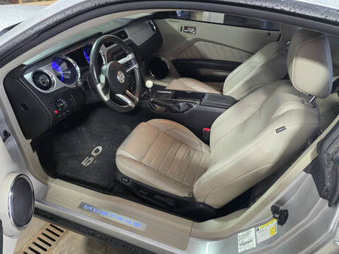 2011 Ford Mustang GT Premium