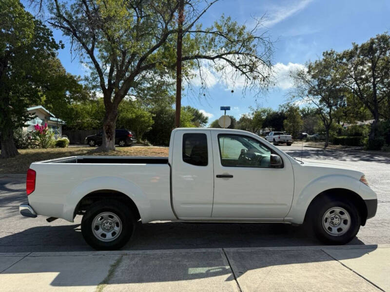 2016 Nissan Frontier S