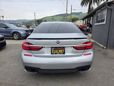 2016 BMW 7 Series 740i