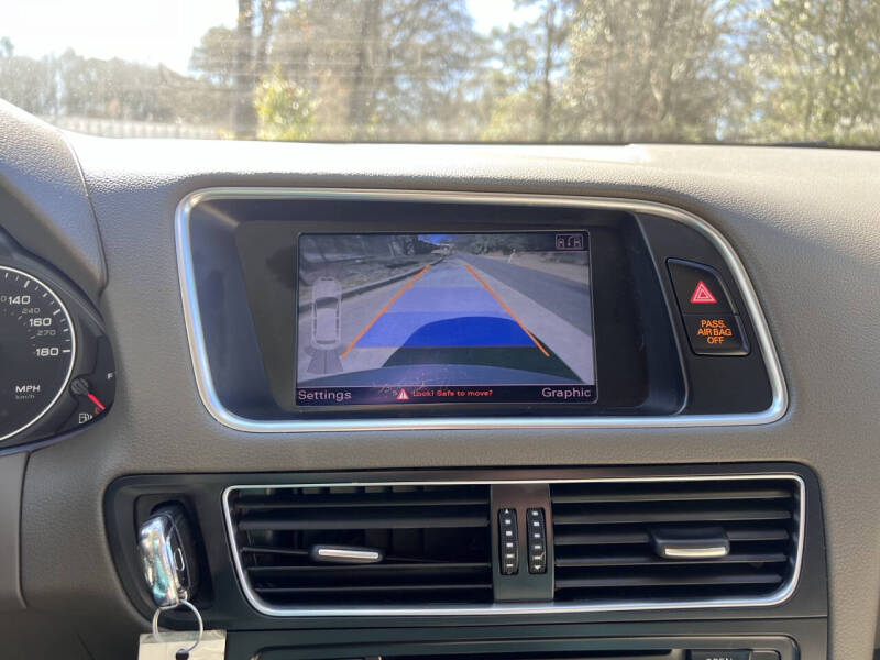 2012 Audi Q5 2.0T quattro Premium Plus