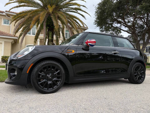 2015 MINI Hardtop 2 Door Cooper