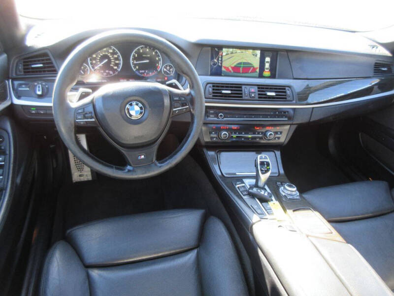 2013 BMW 5 Series 528i