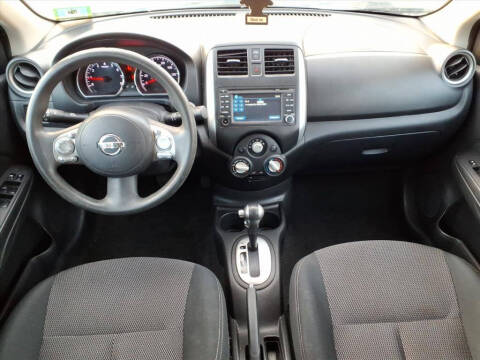 2014 Nissan Versa 1.6 SL