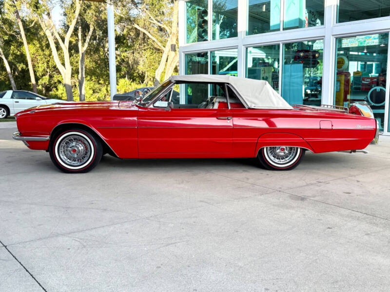 1966 Ford Thunderbird