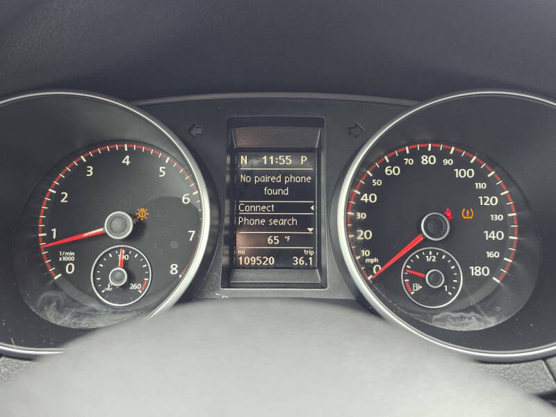 2013 Volkswagen GTI Base PZEV