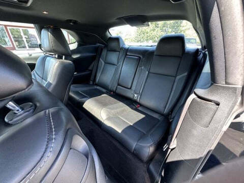 2018 Dodge Challenger SXT Plus
