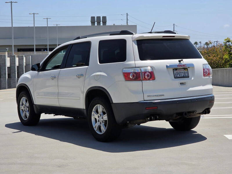 2011 GMC Acadia SLE