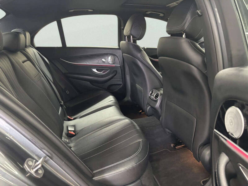 2017 Mercedes-Benz E-Class E 300 4MATIC
