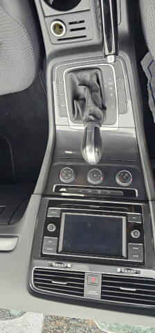 2018 Volkswagen Golf TSI S