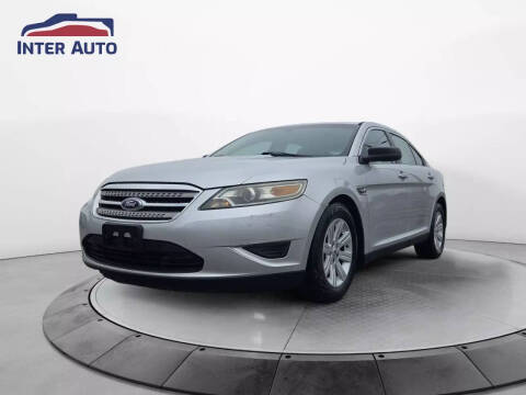 2011 Ford Taurus SE