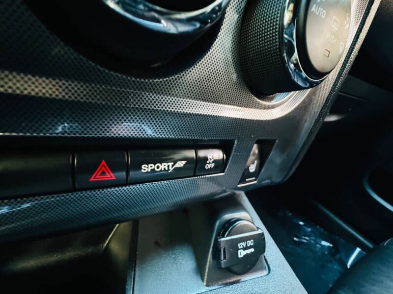 2012 Dodge Challenger Rallye Redline Appearance Group