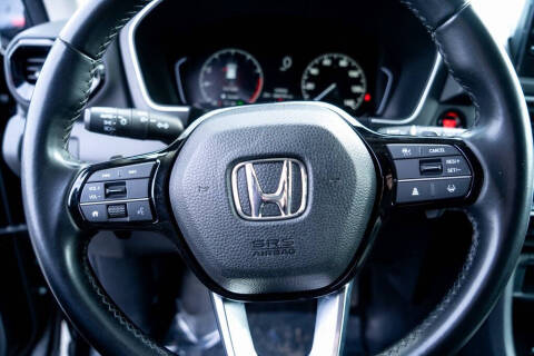 2023 Honda Pilot EX-L w/Rear Captain's Chairs