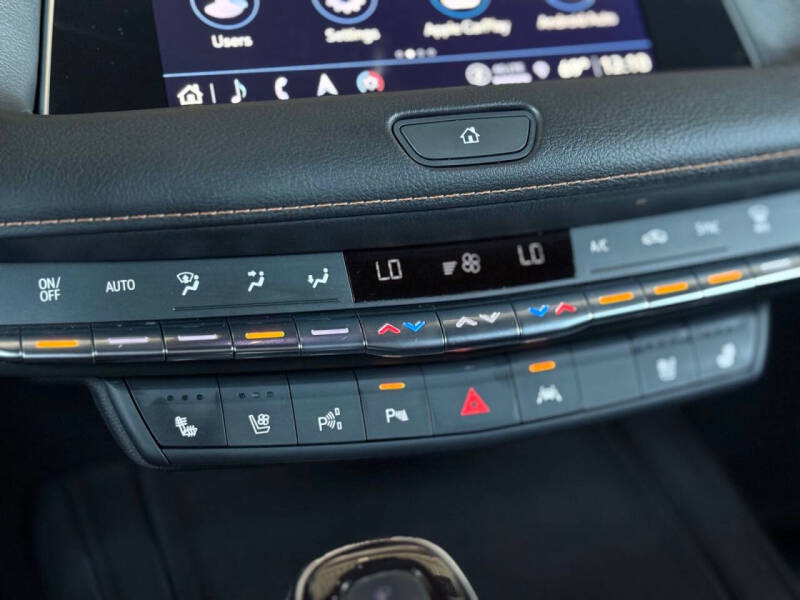 2022 Cadillac XT4 Sport