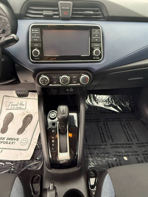 2023 Nissan Versa SV