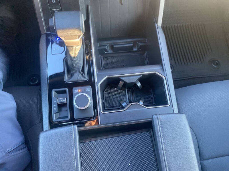 2025 Toyota Tundra SR5