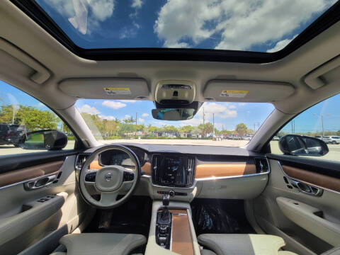 2017 Volvo S90 T5 Inscription