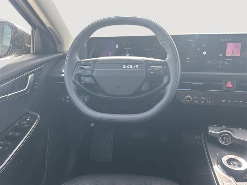 2025 Kia EV6 Wind