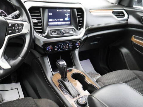 2018 GMC Acadia SLE-1