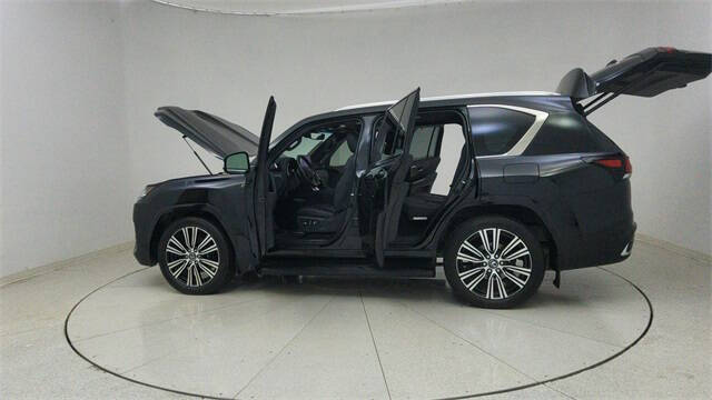 2024 Lexus LX 600 Luxury