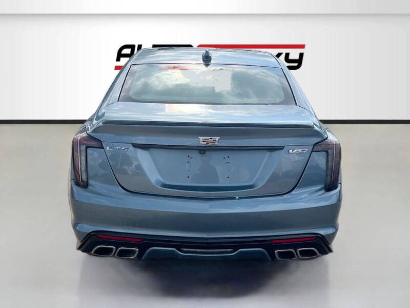 2024 Cadillac CT5-V