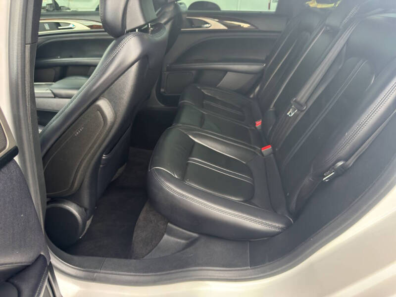 2018 Lincoln MKZ Select