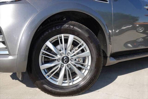 2021 Infiniti QX80 Luxe