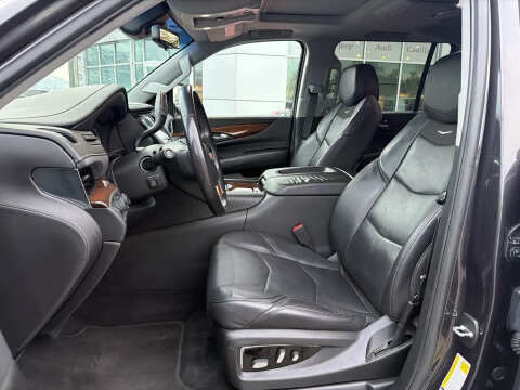 2018 Cadillac Escalade ESV Premium Luxury