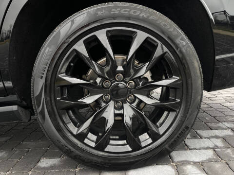 2021 Cadillac Escalade Sport