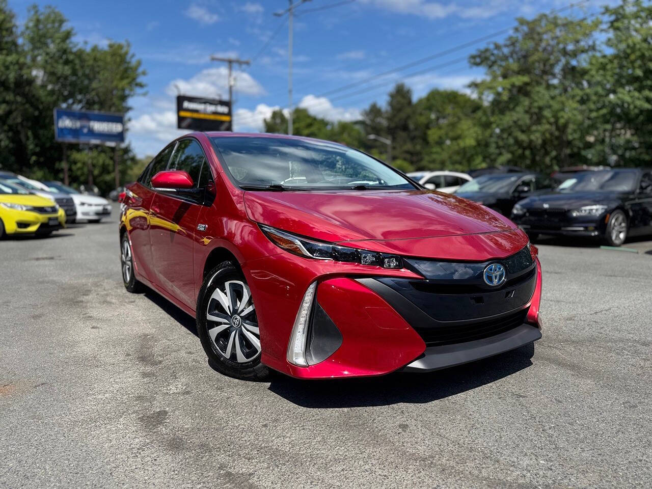 2018 Toyota Prius Prime Plus 4dr Hatchback's photo